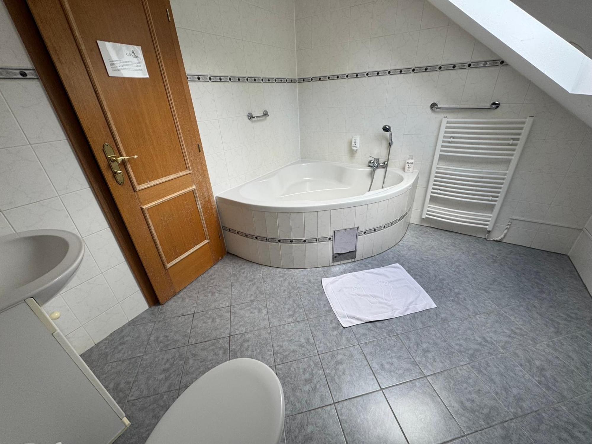 Lucni Dum Hotell Janské Lázně Rom bilde