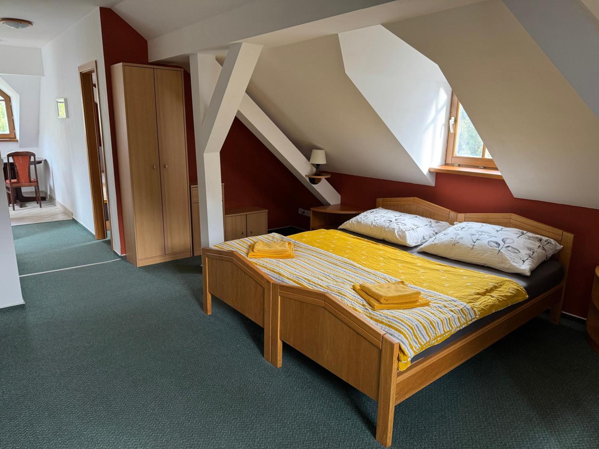 Lucni Dum Hotell Janské Lázně Rom bilde