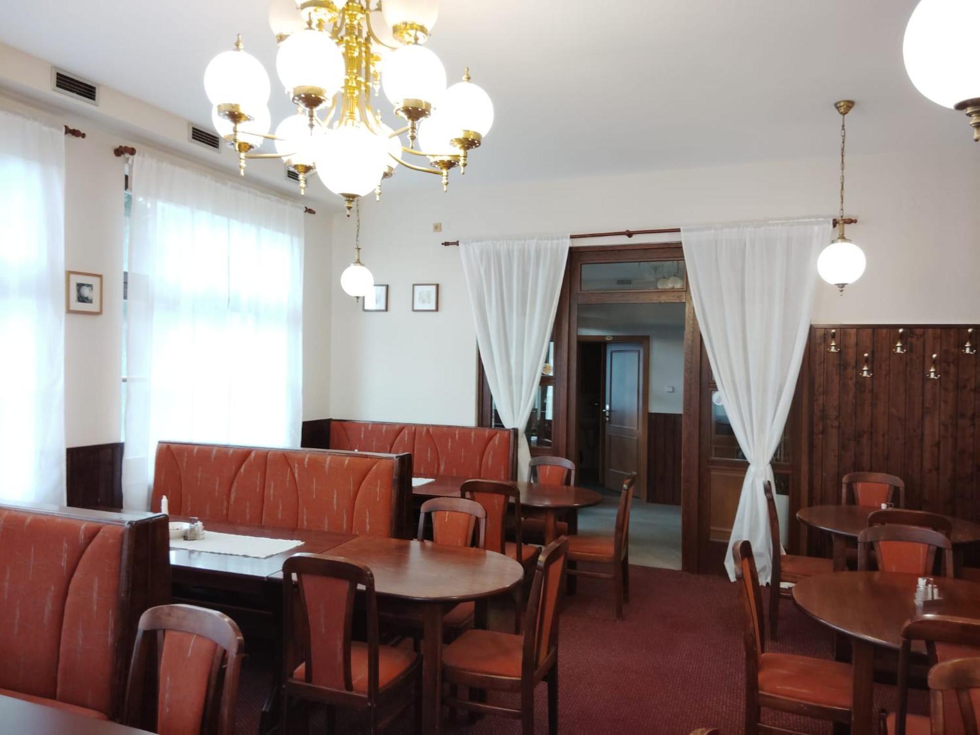 Lucni Dum Hotell Janské Lázně Eksteriør bilde